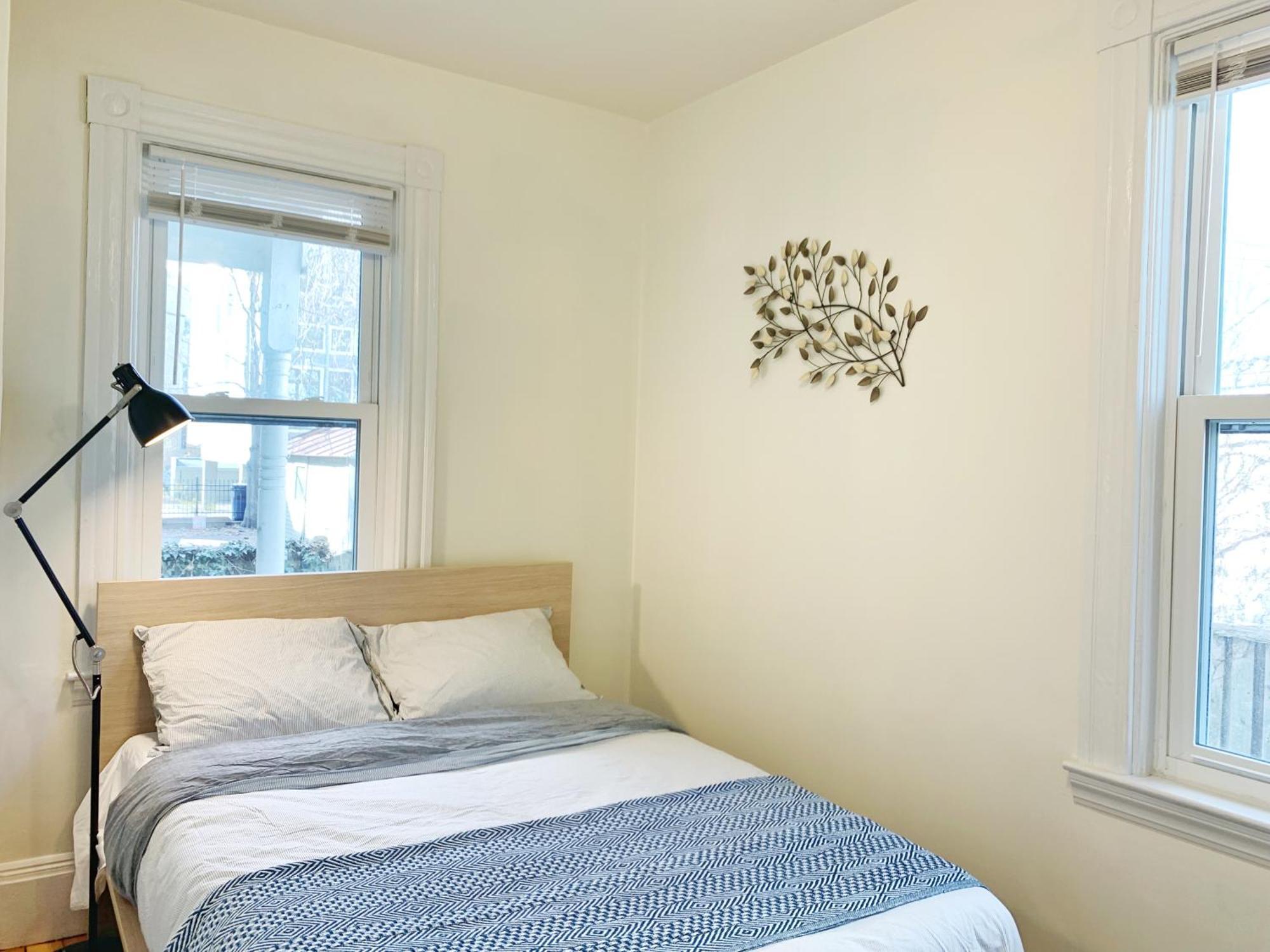 4 Bedroom Condo At Harvard Square And Harvard University Кембридж Экстерьер фото